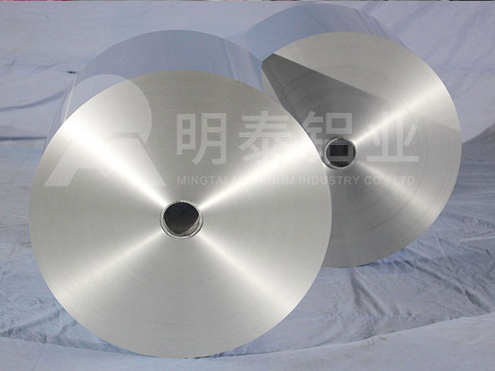 保溫鋁箔(酚醛鋁箔風管用鋁箔)性能優良